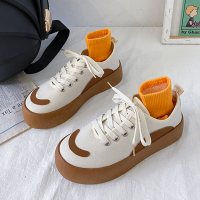 苏芈丑萌大头女2021年新款秋季厚底小众日系可爱面包鞋圆头板鞋