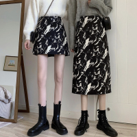 枫述小个子高腰短裙春装2021新款设计感扎染裙子春秋A字包臀半身裙女