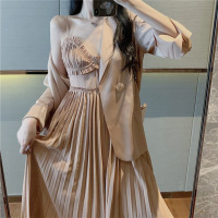 枫述女神范气质两件套装2021春季新款时尚名媛洋气西装百褶吊带连衣裙