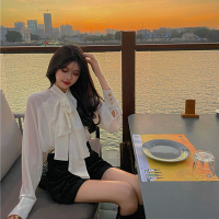 枫述白色超仙蝴蝶结衬衫女设计感小众衬衣春季2021年新款时尚韩版上衣