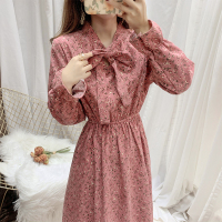 枫述淑女碎花裙灯芯绒连衣裙春装2021文艺长裙气质仙女裙系带打底裙子