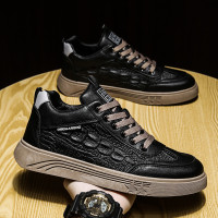 2021新款春季男鞋黑色板鞋韩版休闲皮鞋防水防滑软皮面鞋子男潮鞋