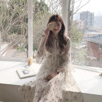 枫述温柔风少女初恋裙2021春夏新款韩国V领喇叭袖碎花雪纺连衣裙长裙