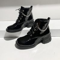 枫述炸街马丁短靴2021年新款女中跟粗跟网红百搭英伦风春秋单靴机车靴