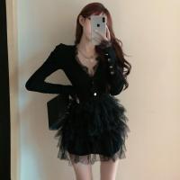 婕秘2021春秋季新款性感V领蛋糕蕾丝连衣裙气质收腰显瘦内搭裙子女装