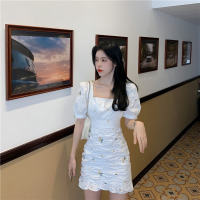 婕秘法式超仙复古碎花泡泡袖连衣裙仙女春夏显瘦收腰ins裙子方领短裙