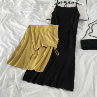 婕秘黑色吊带裙2021早春新款网红百搭小心机设计感开叉针织打底连衣裙