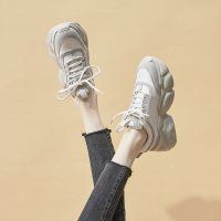 2021春季新款百搭透气运动鞋ins火网红松糕鞋显脚小老爹鞋女潮