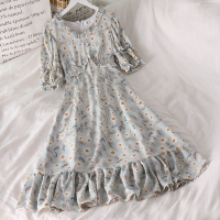 泡泡袖碎花裙2021夏季新款网红小雏菊超仙森系显瘦收腰连衣裙长裙