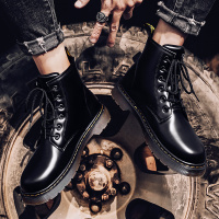 2021年新款夏季男鞋黑色六孔ins马丁靴网红潮流高帮皮靴短靴潮鞋