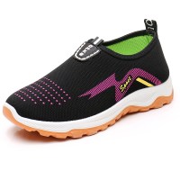 新款老北京布鞋女软底妈妈鞋中老年牛筋底运动休闲女鞋健步鞋