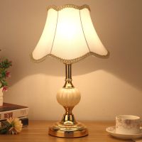 欧式台灯卧室床头灯 ins少女北欧现代简约创意温馨暖光婚庆新婚灯