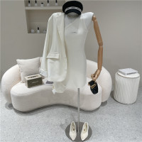 述雅针织连衣裙女装2021春夏新款显瘦收腰短款小心机斜肩性感包臀裙子