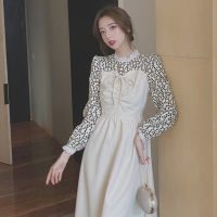 述雅设计感裙子御姐轻熟风气质复古碎花拼接抽绳系带收腰显瘦连衣裙女