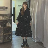 述雅黑色连衣裙赫本风法式复古收腰显瘦V领针织拼接泡泡袖碎花连衣裙