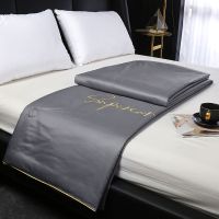 夏季冰丝空调被刺绣夏凉被单双人夏被学生宿舍薄被子