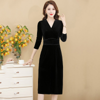 新款金丝绒连衣裙女修身高贵洋气中长款打底裙