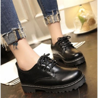 伊努特加绒小皮鞋女英伦风2021新款秋冬季女鞋黑色厚底乐福鞋单鞋