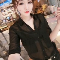 枫述衬衫女短袖2021新款宽松韩版时尚百搭纯色V领薄款洋气打底衫衬衣