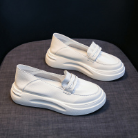 枫述小白鞋女夏增高2021年新款春秋百搭软皮厚底松糕单鞋一脚蹬休闲鞋