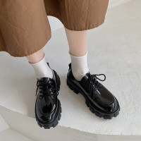 枫述漆皮小皮鞋女英伦风2021年春秋季系带黑色学生百搭网红厚底jk单鞋