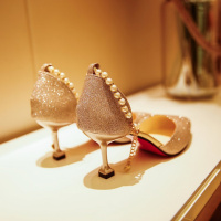 枫述银色亮片一字扣中跟凉鞋女夏2021新款中空尖头猫跟单鞋百搭高跟鞋