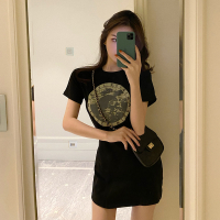 枫述赫本风小黑裙时尚修身收腰显瘦气质性感包臀连衣裙印花短袖t恤裙