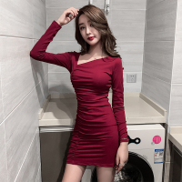 枫述斜领心机性感连衣裙春装2021款女设计感修身显瘦紧身打底裙包臀裙