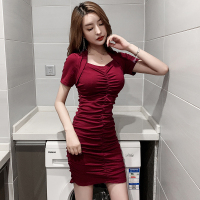 枫述性感小心机设计感挂脖方领连衣裙收腰显瘦夏季短袖气质紧身包臀裙