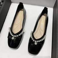 枫述奶奶鞋女夏2022年新款四季软皮串珠中跟粗跟方头单鞋女春秋