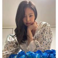 枫述Jennie金智妮同款2021春夏新款白色翻领拼接碎花短袖收腰连衣裙女