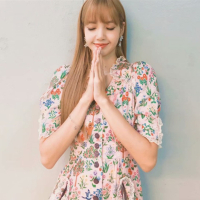 枫述2021年夏季新款lisa明星同款法式可盐可甜短裙甜美显瘦碎花连衣裙