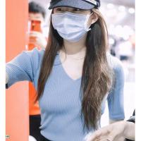 枫述赵露思同款蓝色V领针织衫女2021春夏翻领短袖修身洋气半袖上衣潮