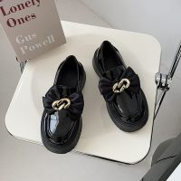 述雅简茉蓝蝴蝶结厚底甜美小皮鞋女英伦风2021早秋新款一脚蹬乐福鞋ins单鞋