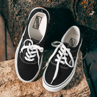 复古经典帆布鞋男2021春季新款韩版潮流百搭男生布鞋黑色情侣板鞋
