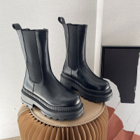 2021新款秋冬款马丁靴女英伦风中筒厚底女靴烟筒切尔西短靴