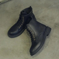 马丁靴女英伦风2021冬季新款春秋单靴百搭机车靴学生时尚加绒短靴