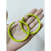 2件 欧美时尚百搭气质显瘦简约彩色喷漆镂空大圆圈网红耳环 荧光绿