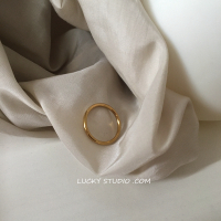 钛钢不掉色ins潮简约学生百搭高级感时髦圈圈光面18K金素圈戒指女 J31金色戒指5号一个 2MM不掉色