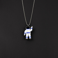 发光系列复古日韩单反相机吊坠宇航员男女情侣led灯闪光学生项链 太空人