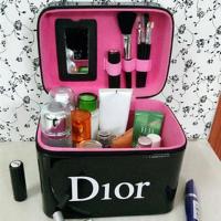 化妆包大容量收纳包新款化妆箱洗漱包旅行手提包收纳盒大号可爱 黑色.