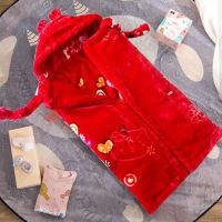 婴儿抱被新生儿多功能睡袋防踢被秋冬季外出包被宝宝保暖披风斗篷 大红小熊 105