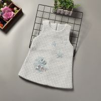 女童千鸟格毛呢背心裙春装2020新款韩版洋气儿童水貂绒呢子连衣裙 蓝色 千鸟格毛呢裙星星 100码建议身高90cm