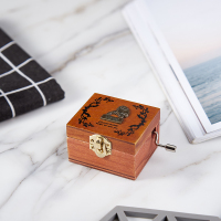 木质复古手摇音乐盒八音盒天空之城创意送孩子儿童男女生日小礼物 复古留声机:( 天空之城)