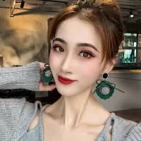 适合圆脸的毛球耳环网红毛线帽子秋冬耳钉韩国气质夸张大耳坠女 纯手工(深绿)毛线帽子