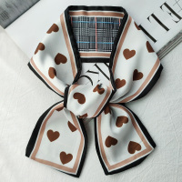 小丝巾女韩版薄款百搭装饰围脖日系时尚细窄长条洋气搭西装丝巾潮 AT9爱心格子咖色