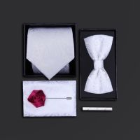 礼盒五件套领带男士正装商务休闲韩版结婚新郎领结方巾领带夹 白色腰果五件套