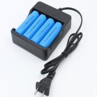 18650 26650锂电池智能充电器强光手电筒3.7V 4.2V电池四槽充 四槽充电器+四颗平头电池(风扇使用)