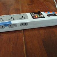 带短路跳闸器的多功能大功率插排插座自带1.5米电源线插头