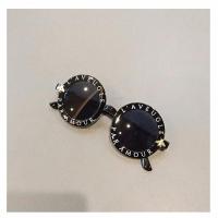 儿童眼镜太阳镜亲子防紫外线宝宝眼镜小蜜蜂字母时尚墨镜男童个性 黑色 大人(眼镜+眼镜盒)